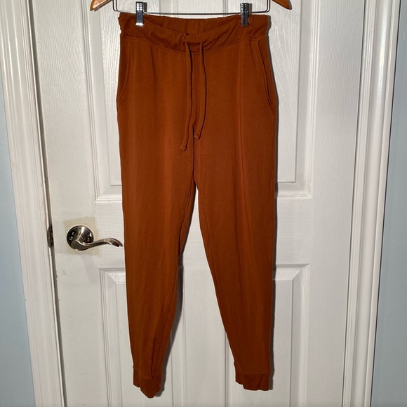EUC Knix Copper Good To Go Joggers • Size Small • Like New Condition - Picture 2 of 9